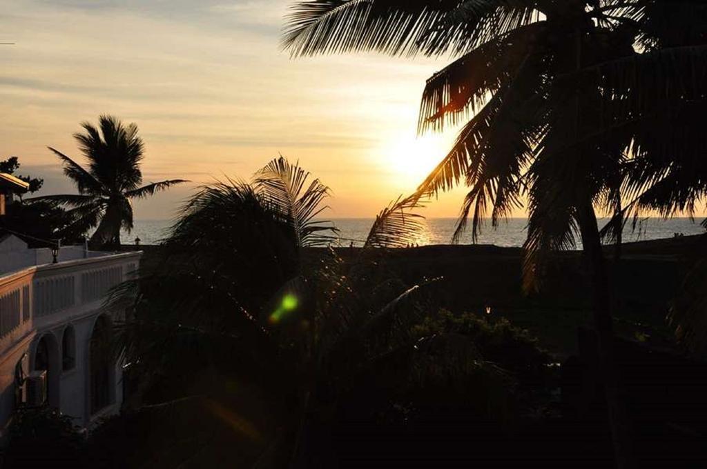 Sunset Galle Fort Exterior foto